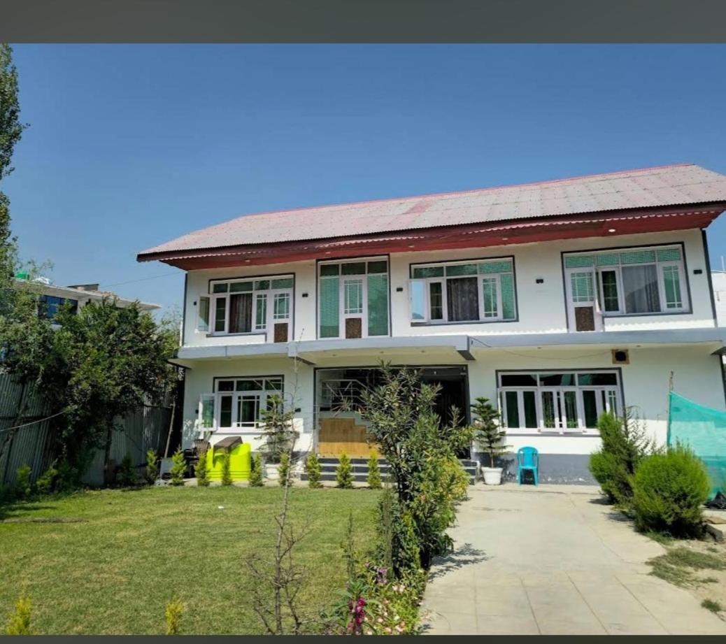 Meer Mansion Homestay Srīnagar Exterior foto
